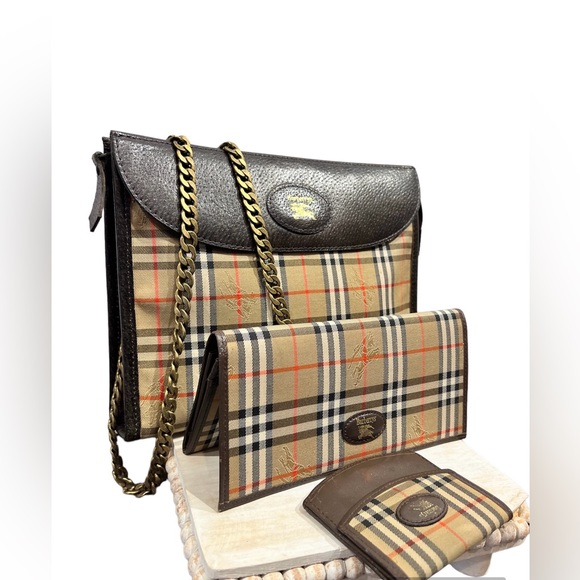 Burberry Handbags - 100% authentic 3 pics combo crossbody bag wallet and mini change coin